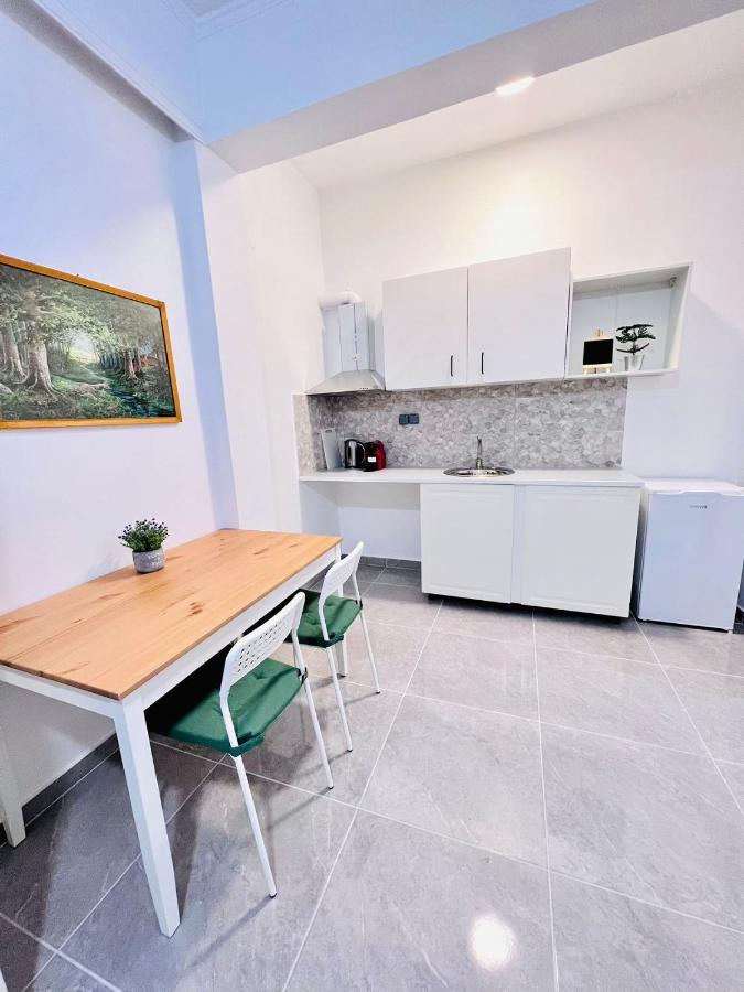 Sky Inn With Great Location Wonderful Acropolis View In Neos Kosmos Афины Экстерьер фото