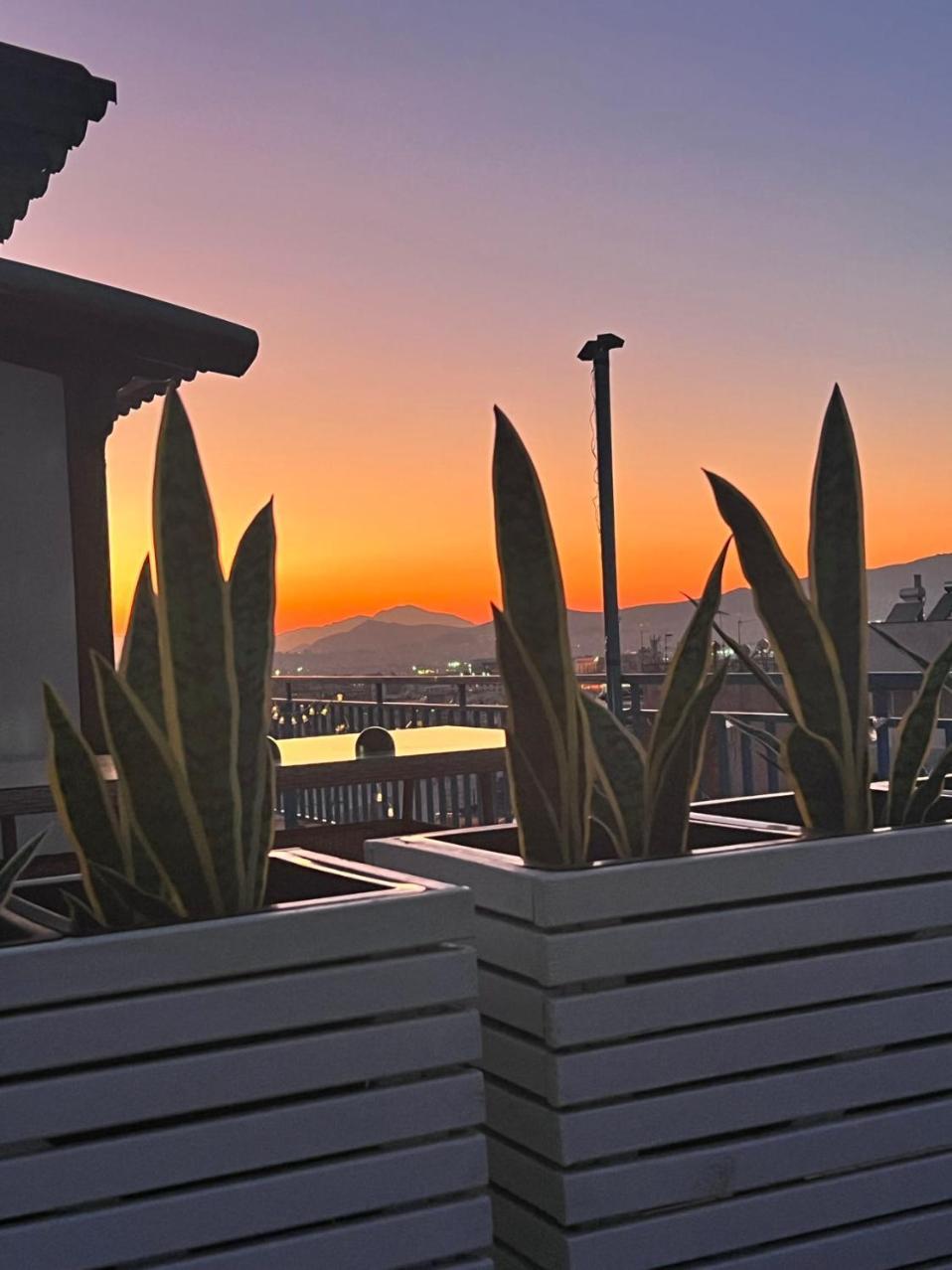 Sky Inn With Great Location Wonderful Acropolis View In Neos Kosmos Афины Экстерьер фото