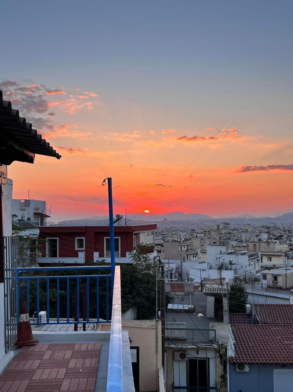 Sky Inn With Great Location Wonderful Acropolis View In Neos Kosmos Афины Экстерьер фото